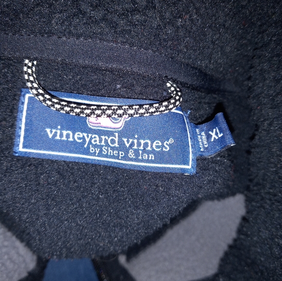 Vineyard Vines sherpa jacket - Picture 2 of 2